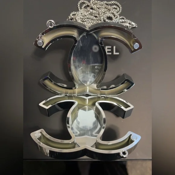 Metallic Silver Logo Crossbody - Picture 2 of 6